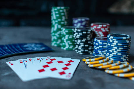 Initiation poker